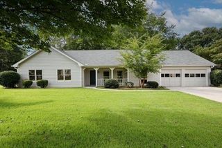 1106 Lakeridge Court, Grayson, GA 30017