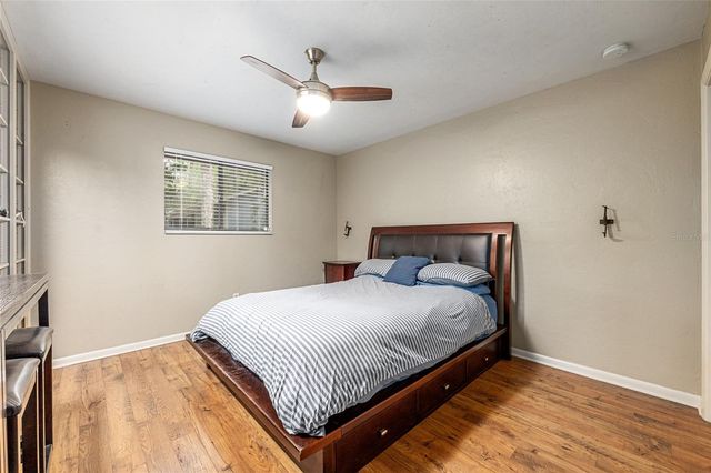2725 NW 38TH STREET, Gainesville, FL 32605