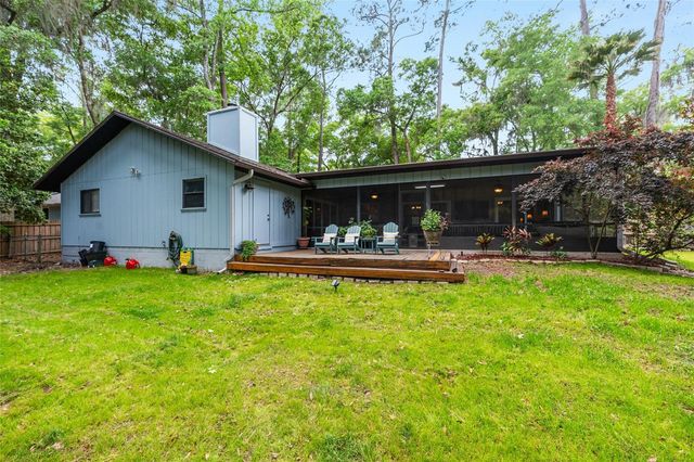 2725 NW 38TH STREET, Gainesville, FL 32605