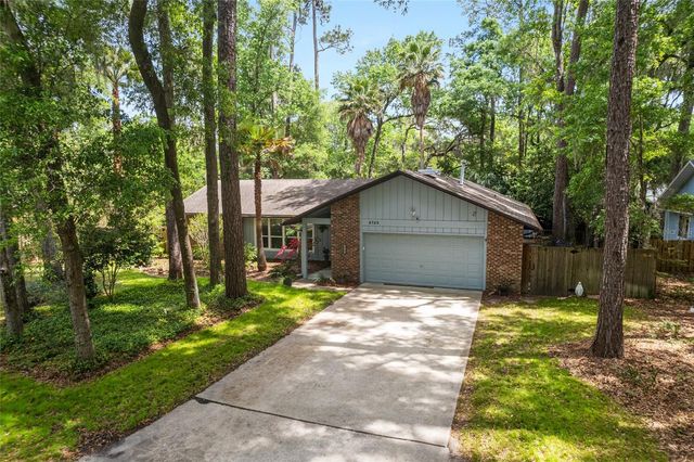 2725 NW 38TH STREET, Gainesville, FL 32605