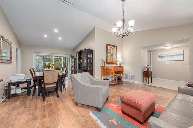 2725 NW 38TH STREET, Gainesville, FL 32605