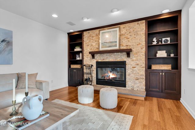 113 Arneytown Hornerstown Road, Allentown, NJ 08501