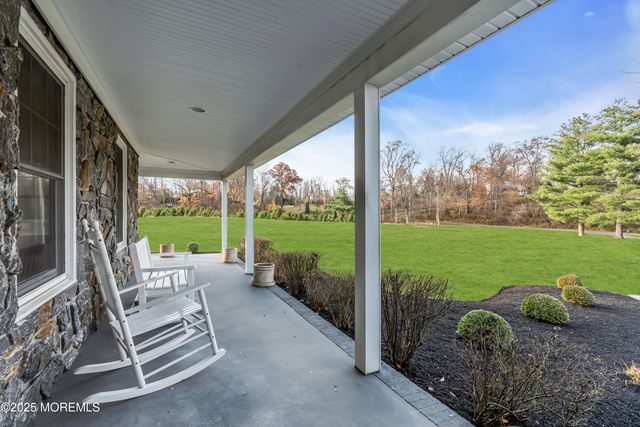 113 Arneytown Hornerstown Road, Allentown, NJ 08501