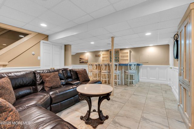 113 Arneytown Hornerstown Road, Allentown, NJ 08501