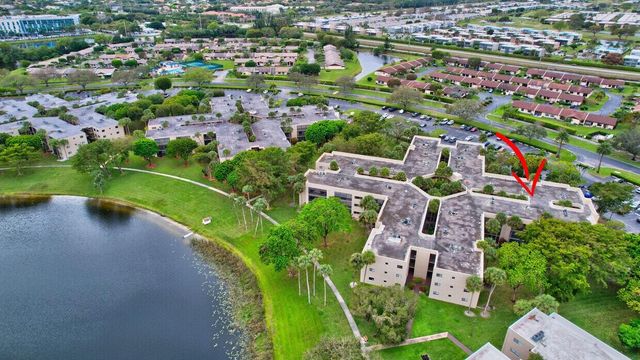 5220 Las Verdes Circle Circle 223, Delray Beach, FL 33484