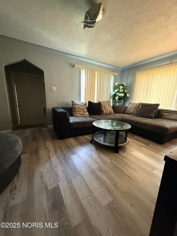 806 Clifton Boulevard, Toledo, OH 43607