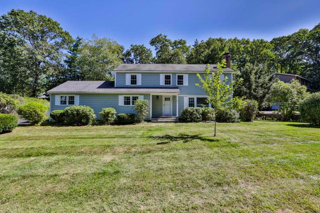 5 Meredith Drive, Nashua, NH 03063