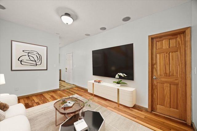36 Telegraph St 2, Boston, MA 02127