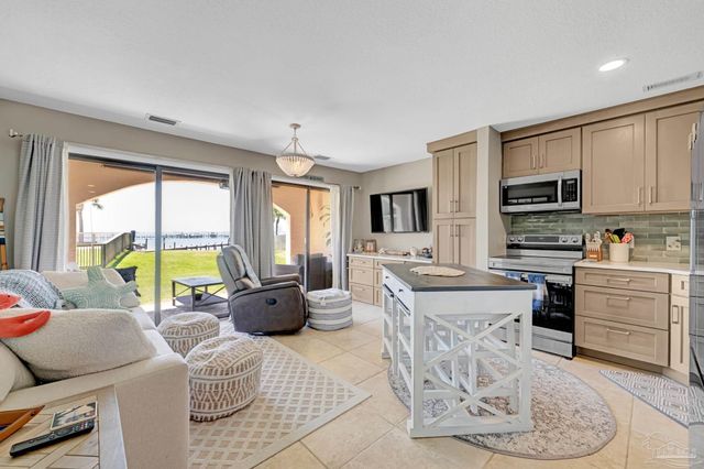 8253 Navarre Pkwy D105, Navarre, FL 32566