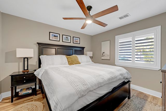 8253 Navarre Pkwy D105, Navarre, FL 32566