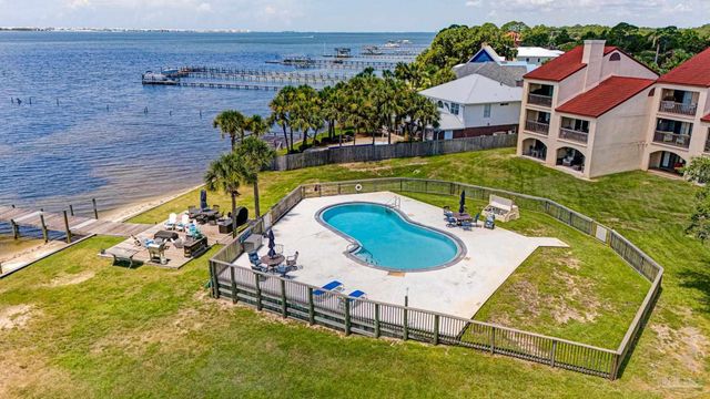 8253 Navarre Pkwy D105, Navarre, FL 32566