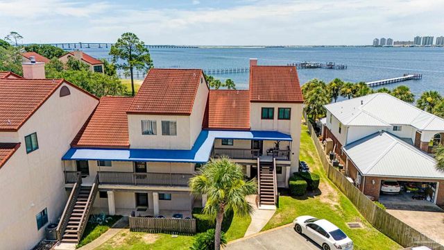 8253 Navarre Pkwy D105, Navarre, FL 32566