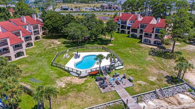 8253 Navarre Pkwy D105, Navarre, FL 32566