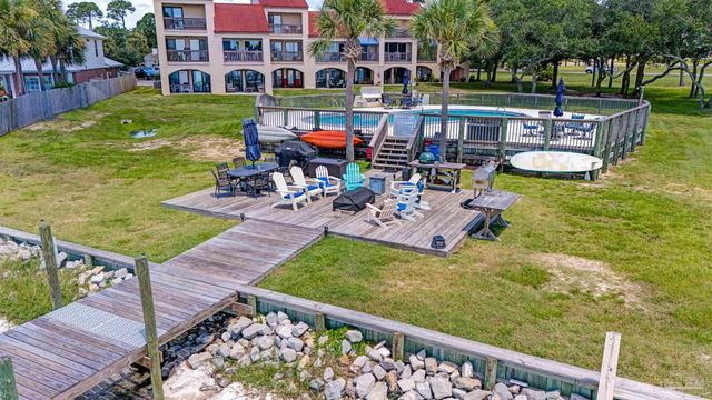 8253 Navarre Pkwy D105, Navarre, FL 32566