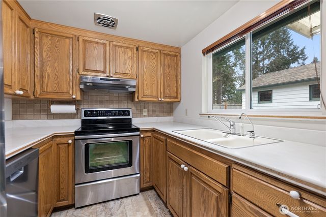 12370 SE 158th Street, Renton, WA 98058