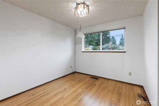 12370 SE 158th Street, Renton, WA 98058