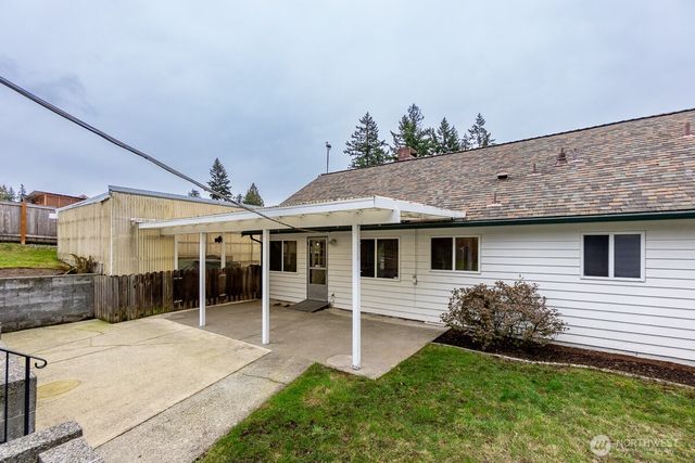 12370 SE 158th Street, Renton, WA 98058