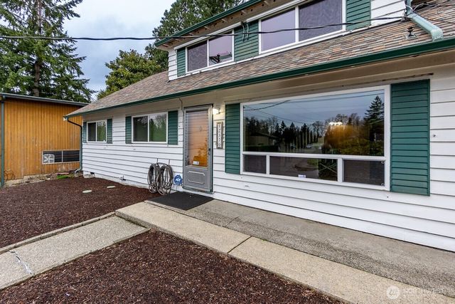 12370 SE 158th Street, Renton, WA 98058
