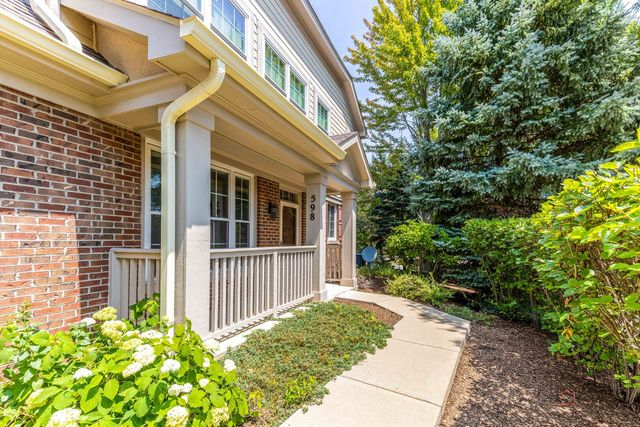 598 Harvey Lake Drive, Vernon Hills, IL 60061
