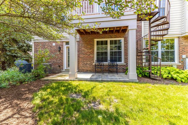 598 Harvey Lake Drive, Vernon Hills, IL 60061
