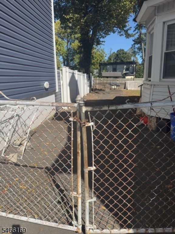 55 William St 2, City Of Orange Twp., NJ 07050 — photo 2