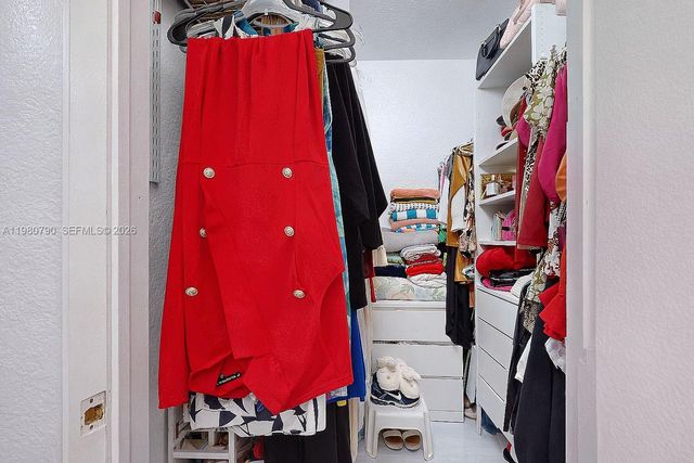 1405 SE 7th St, Homestead, FL 33033