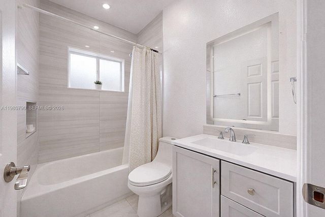 1405 SE 7th St, Homestead, FL 33033