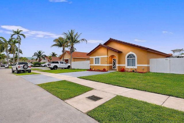 1405 SE 7th St, Homestead, FL 33033