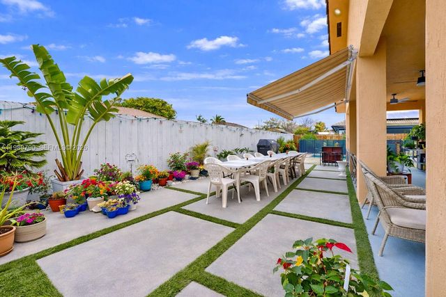 1405 SE 7th St, Homestead, FL 33033