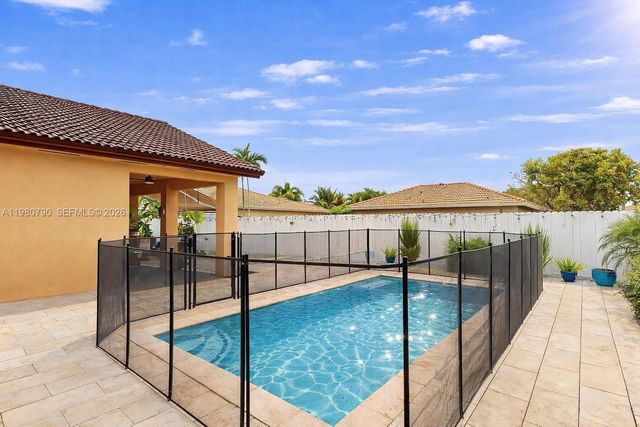 1405 SE 7th St, Homestead, FL 33033