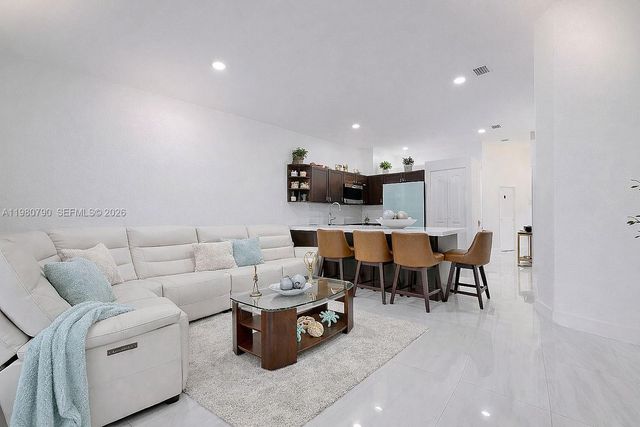 1405 SE 7th St, Homestead, FL 33033