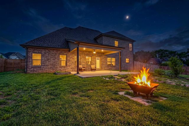 1103 Escalade Ct, Lascassas, TN 37085