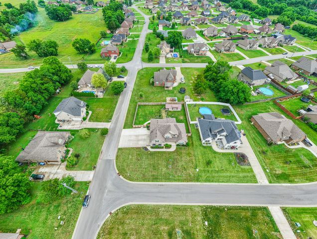 1103 Escalade Ct, Lascassas, TN 37085