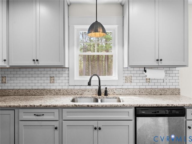 2018 Walnut Tree Pl, Powhatan, VA 23139