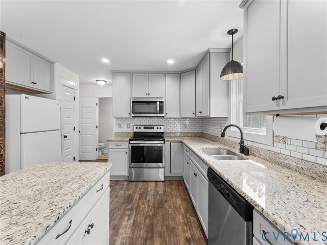 2018 Walnut Tree Pl, Powhatan, VA 23139