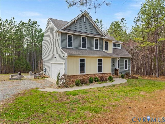 2018 Walnut Tree Pl, Powhatan, VA 23139