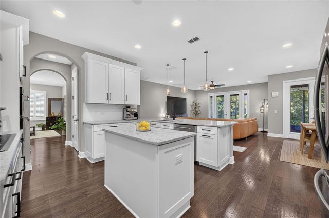 1492 VIA SANGRO PL, Winter Park, FL 32792