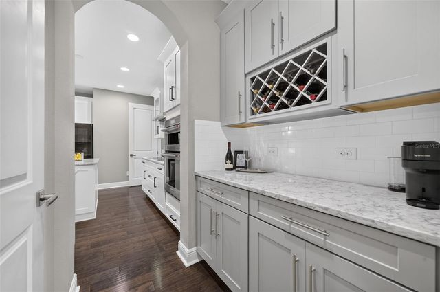 1492 VIA SANGRO PL, Winter Park, FL 32792