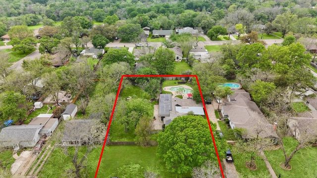 406 Bellevue Drive, Cleburne, TX 76033