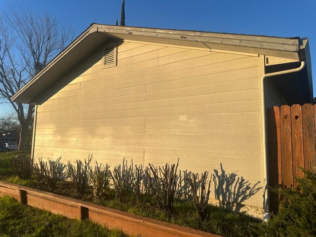 3904 Creekside Pl, Auburn, CA 95602