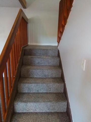 1458 N Lawnwood Circle 23c, Fort Pierce, FL 34950