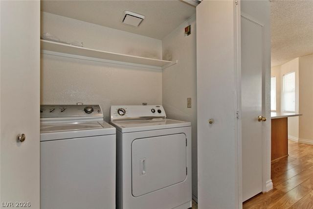7944 Decker Canyon Drive 102, Las Vegas, NV 89128