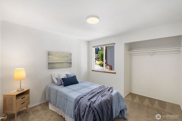 8618 NE 143rd Street, Kirkland, WA 98034