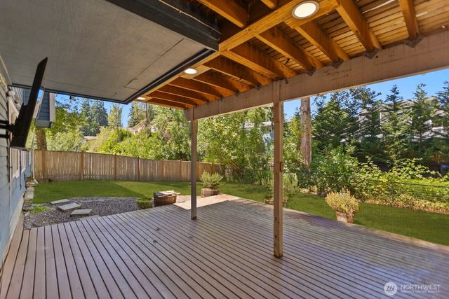 8618 NE 143rd Street, Kirkland, WA 98034