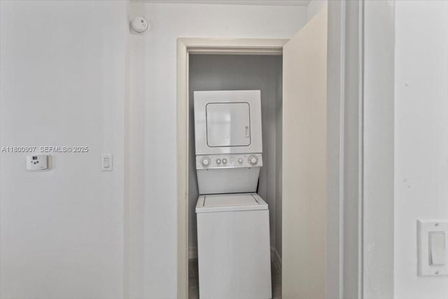 1900 N Bayshore Drive 1810, Miami, FL 33132