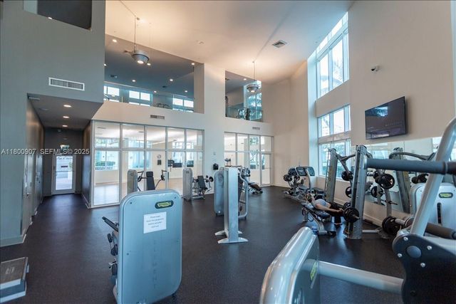 1900 N Bayshore Drive 1810, Miami, FL 33132