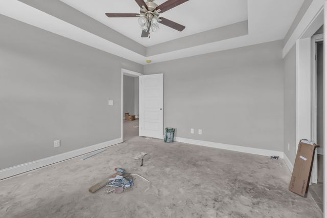 2721 Brewster Dr, Clarksville, TN 37042