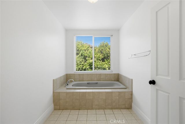 29749 Kimberly, Agoura Hills, CA 91301