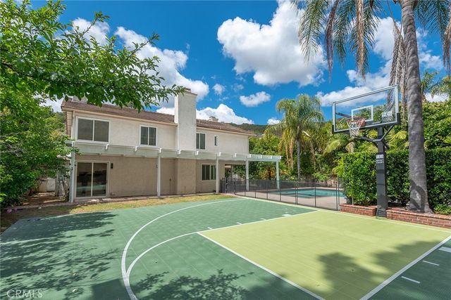 29749 Kimberly, Agoura Hills, CA 91301