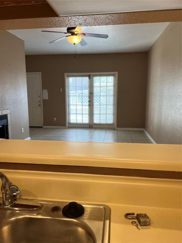 2121 El Paseo Street 2007, Houston, TX 77054